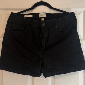 Universal Thread Women's Dark Denim Shorts